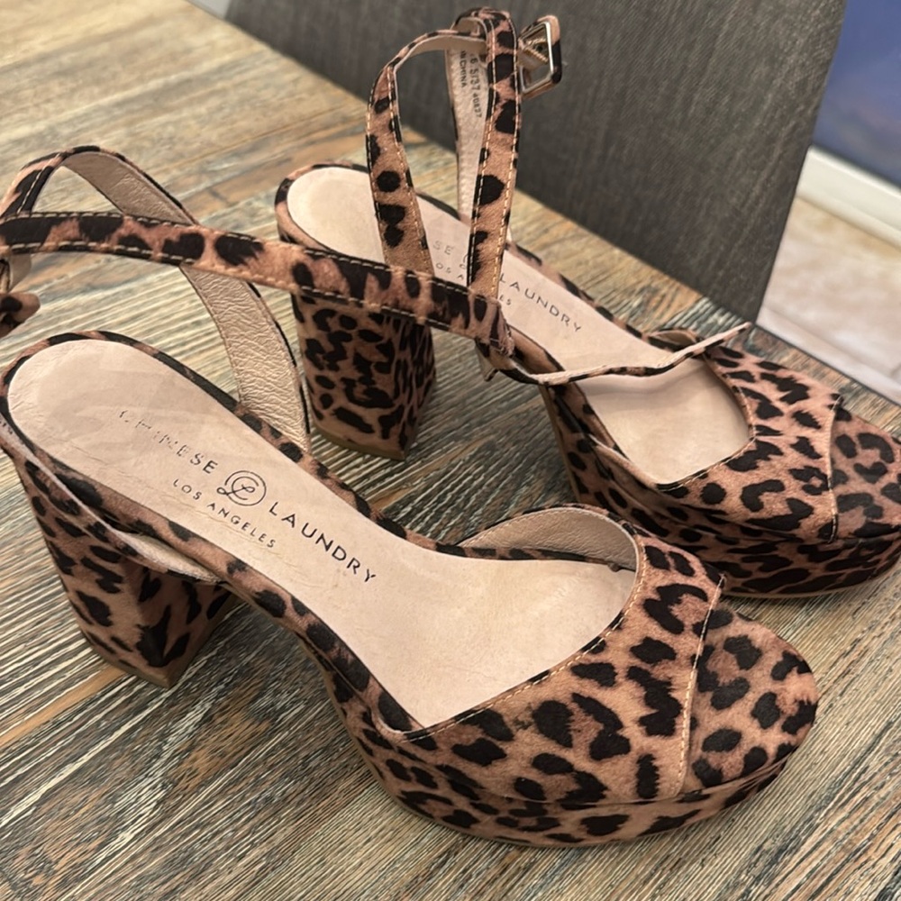 Chinese Laundry platform shoe